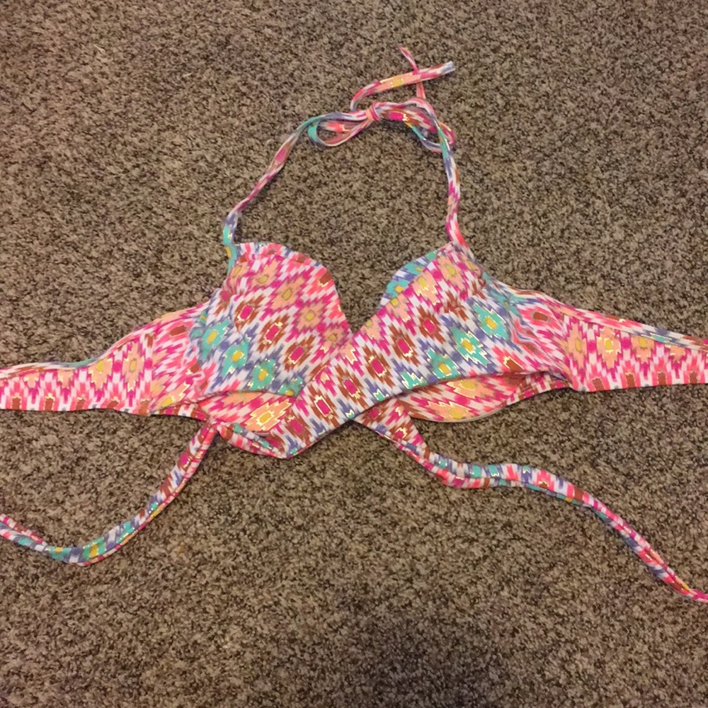 Victoria secret bikini top.